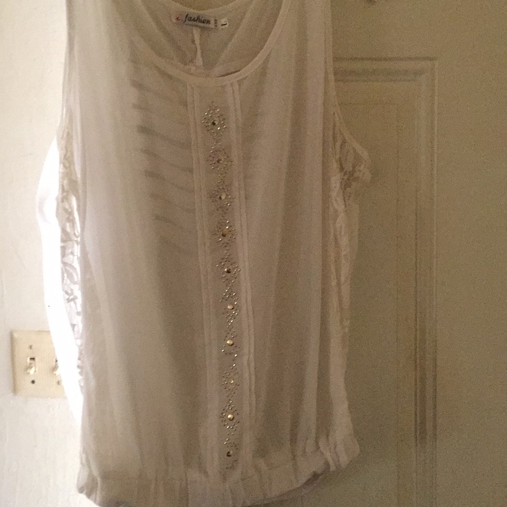 Dressy tank top with studs